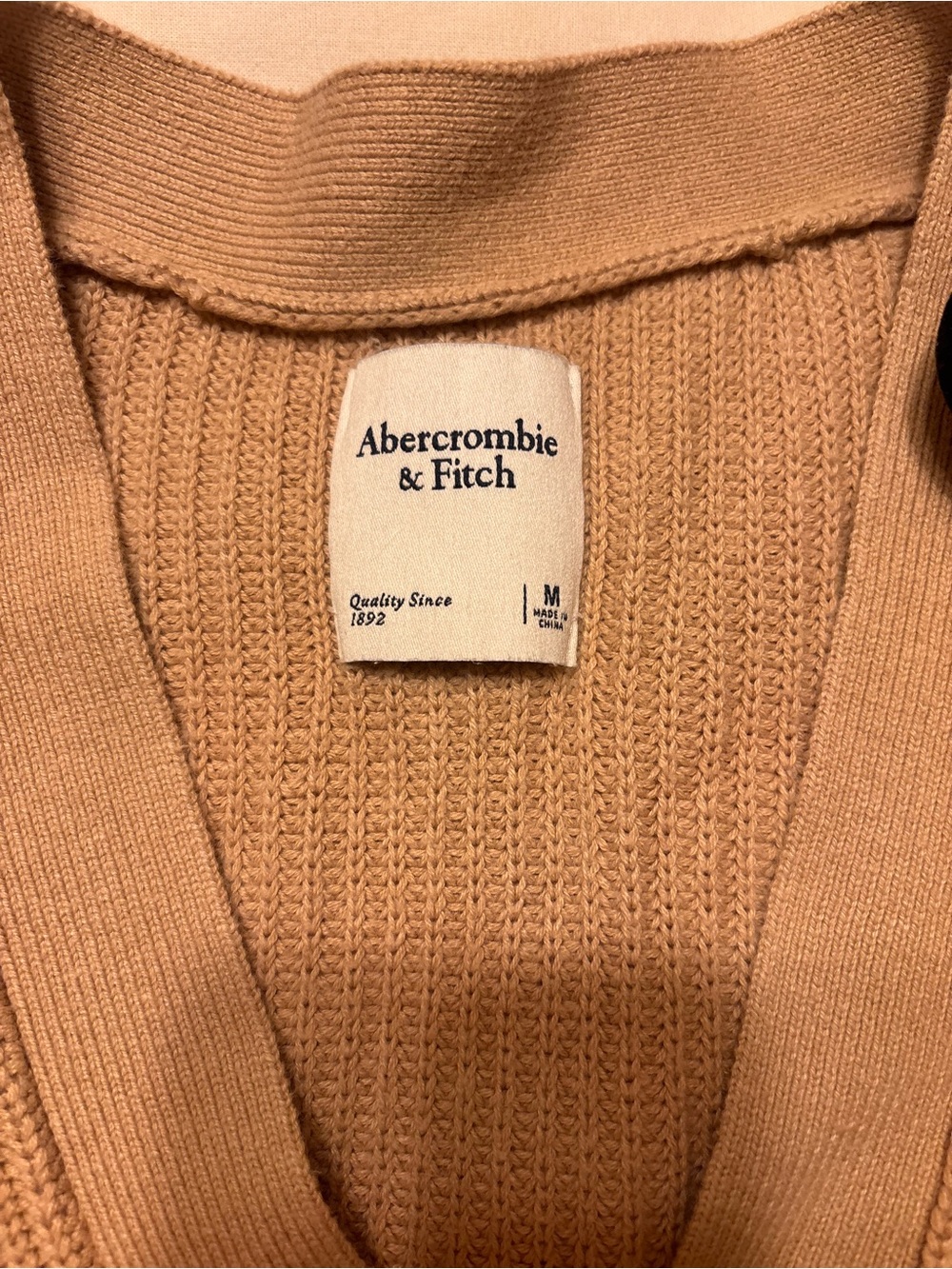 Abercrombie & Fitch Beige/Tan Knit Cardigan and Cropped Tank Set - Picture 3 of 3